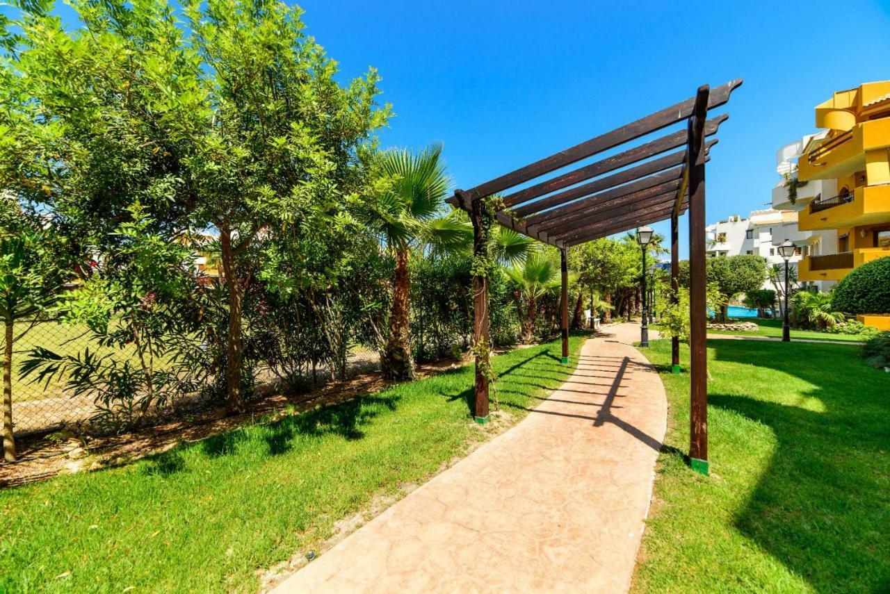 Apartmento Carla Punta Prima Torrevieja Exterior foto