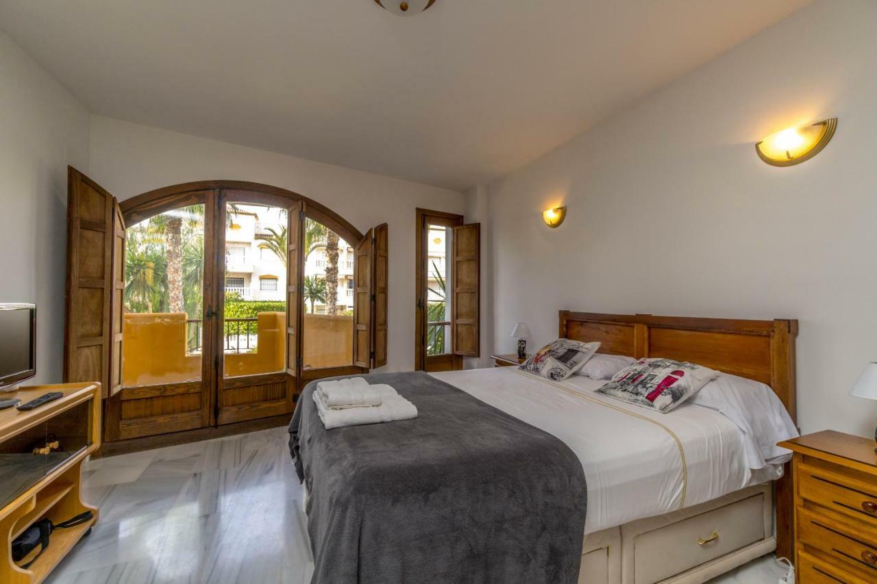 Apartmento Carla Punta Prima Torrevieja Exterior foto